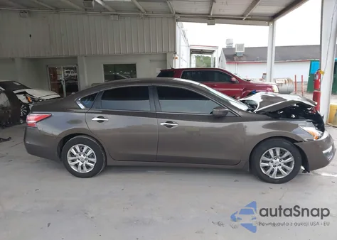 2014 Nissan Altima 2.5 S from USA, damaged, VIN 1N4AL3AP3EC153086